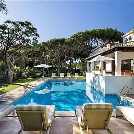 Roja- Pe Sleeps 10 With Pool Air Con And Wifi * Olhos de Agua (Albufeira)