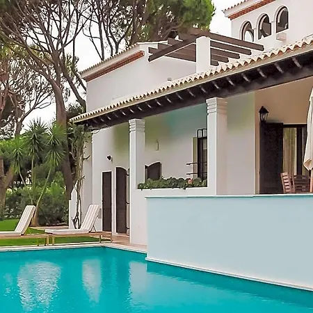 فيلة Roja- Pe Sleeps 10 With Pool Air Con And Wifi أولوز داغوا
