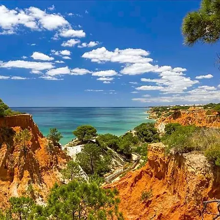 Roja- Pe Sleeps 10 With Pool Air Con And Wifi Olhos de Agua (Albufeira)
